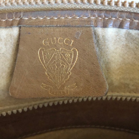 Vintage Gucci monogram pouch - Picture 10 of 17
